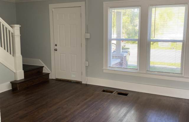 113 West Rundell Street - 1 Gallery 3