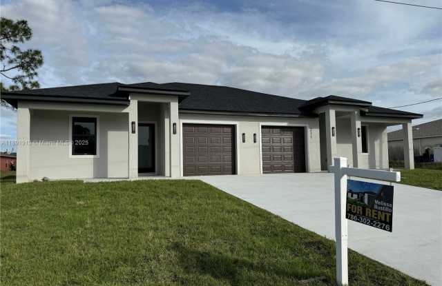 4876 30 TH ST SW photos photos