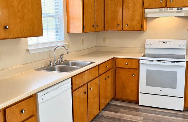 3BR/2BA Duplex in The Crossings – Prime Location Near Kings Bay Gallery 4