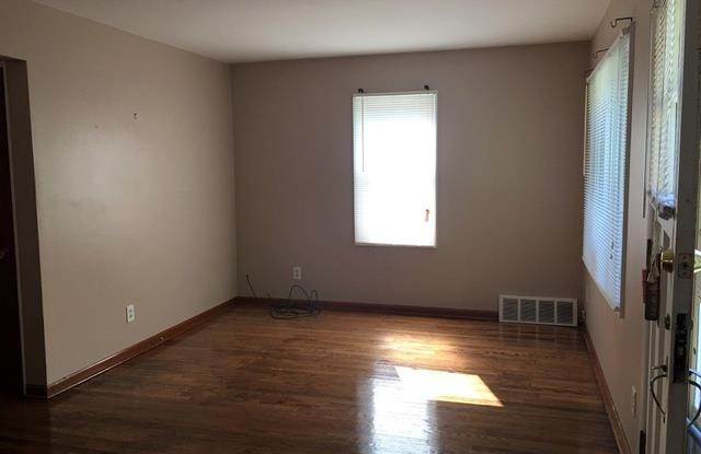 9746 Sanilac Street Gallery 2