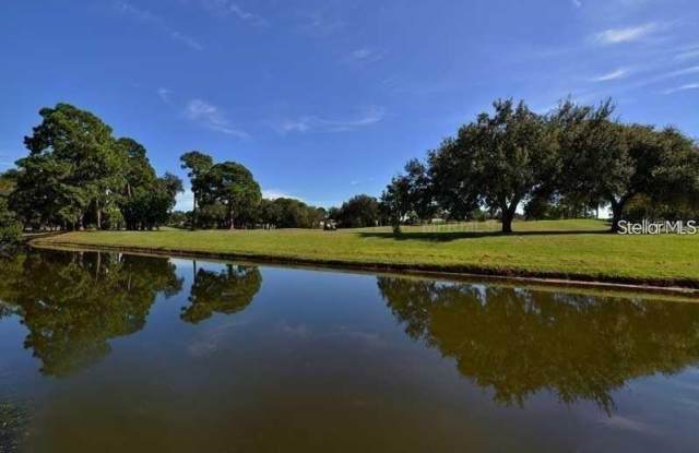 4841 PALM AIRE DRIVE Gallery 3