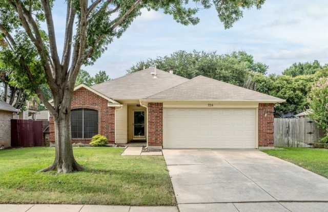 724 Teakwood Drive Gallery 2