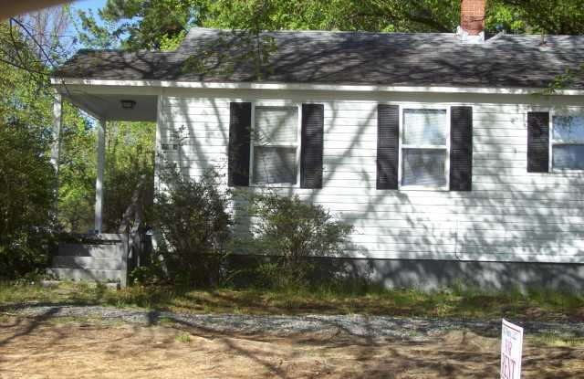1403 Mayfair Ave photos photos