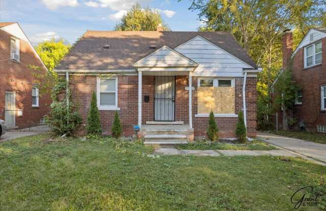 $1,200 - 3 bedroom Bungalow photos photos