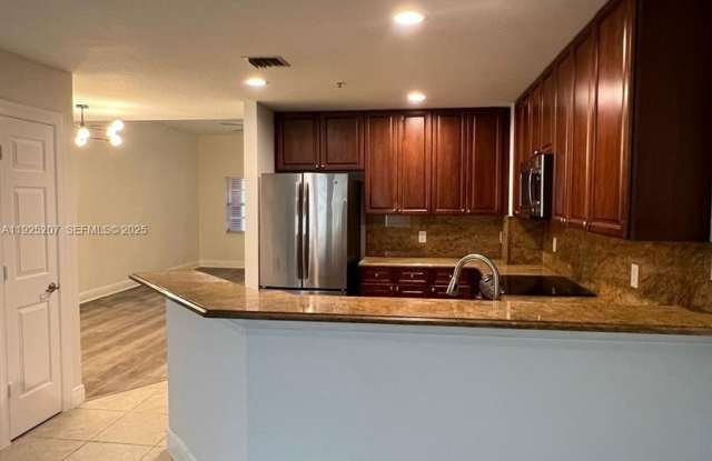 22 SW 6th Ct - 22 Southwest 6th Court, Pompano Beach, FL 33060