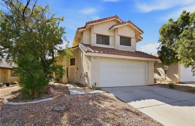 7709 Kalmalii Avenue photos photos