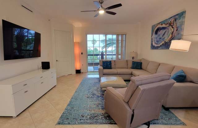 Luxury Apartment Right On The Beach In Lauderdale By The Sea!!! Seasonal rental photos photos