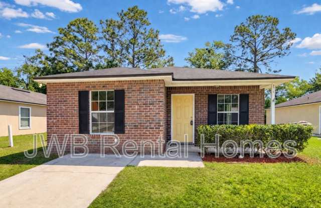 4365 Melissa Ct W photos photos