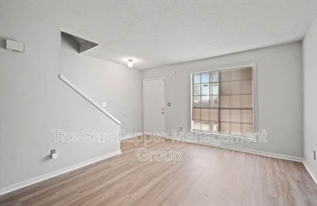 3616 Peppertree Lane Gallery 2