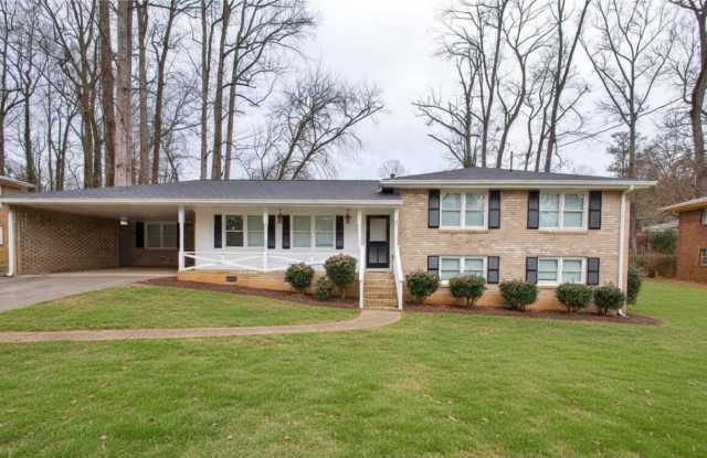 3925 Chicamauga Drive photos photos