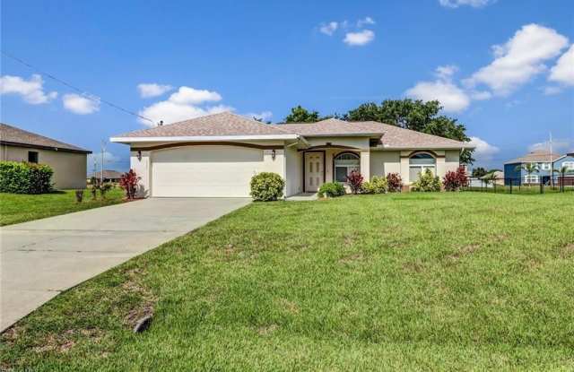 3 bedroom 2 bathroom single family home photos photos