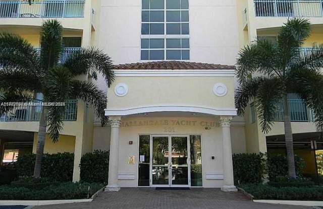 201 Golden Isles Dr photos photos