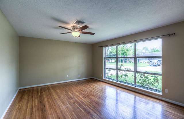 9519 Carousel Lane Gallery 4