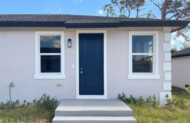 246 Rotonda Boulevard West Unit B Gallery 3