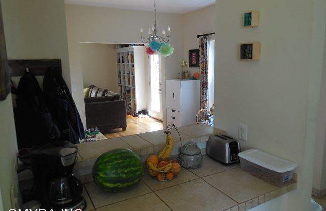 2702 Windsor Court NW Gallery 4