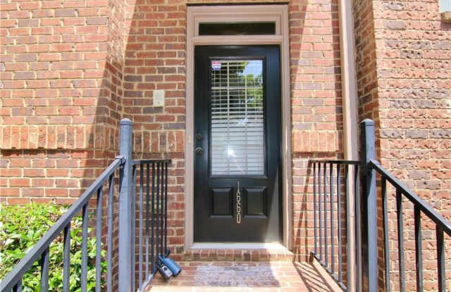 1660 Jardin Court Gallery 3