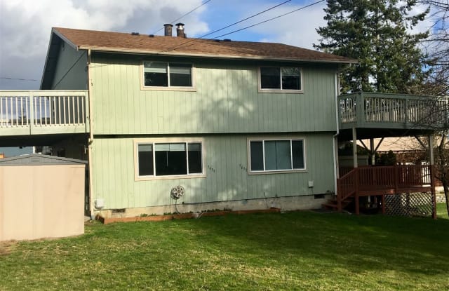 5635 N 49th St - 5635 North 49th Street, Ruston, WA 98407