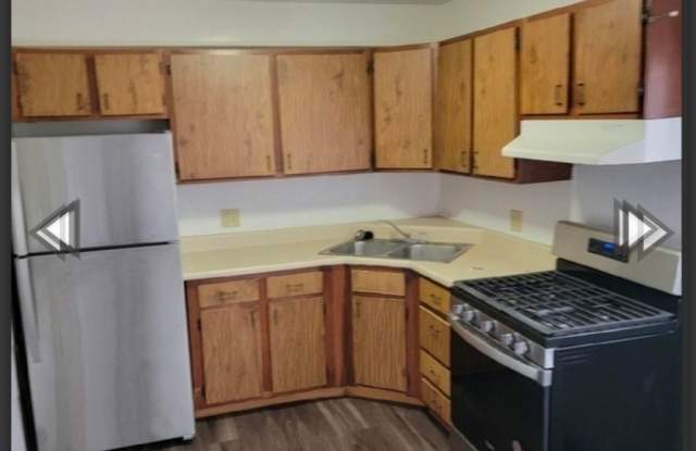 Stone Ridge Townhomes Gallery 1