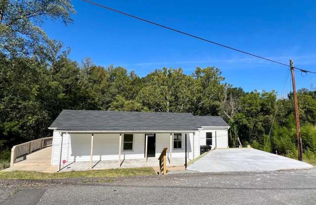 207 V.E.S. Road - 207 V.E.S. Road, Lynchburg, VA 24503