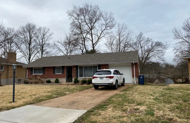 8855 Glen Rose Drive - 8855 Glen Rose Drive, Crestwood, MO 63126