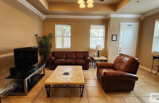 106 W CAPRICORN DR. photos photos