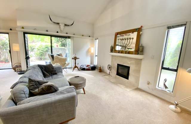 30 Willow Lane photos photos