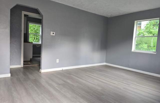 504 Ethel Ave photos photos