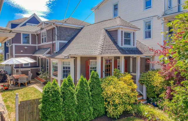 94 Embury Avenue photos photos