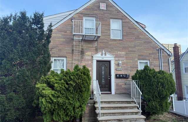 1014 Ponsi Street 2 photos photos