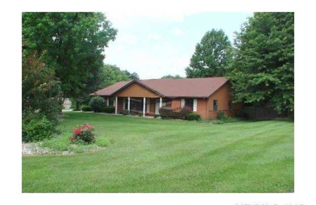 624 WILDWOOD Lane - 624 Wildwood Lane, O'Fallon, IL 62269