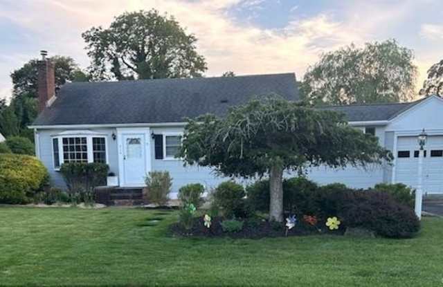 310 Old Shipyard Lane photos photos