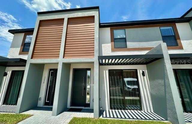 3232 SUSTAINABLE Way photos photos