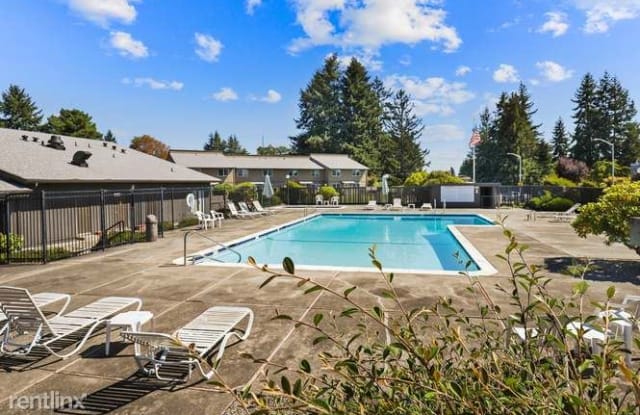 6111 N 15th St Apt H106 - 6111 North 15th Street, Tacoma, WA 98406