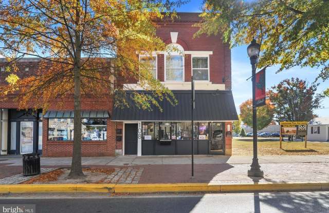 108 W LOOCKERMAN STREET photos photos