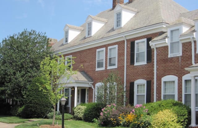 4431 36TH ST S #B2 - 4431 36th Street South, Arlington, VA 22206