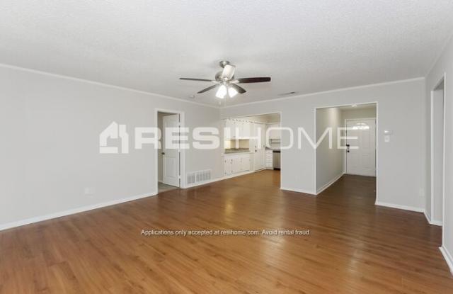 5700 Macaskill Drive Gallery 4