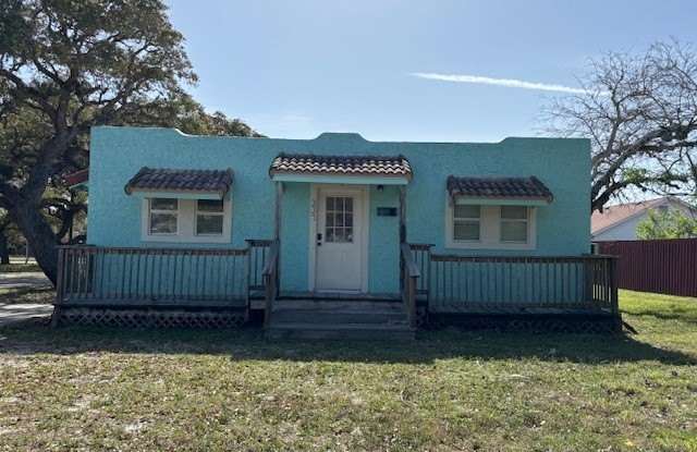 337 S Whitney Street photos photos