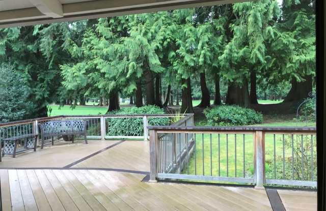 3111 211th Ave NE - 3111 211th Avenue Northeast, Sammamish, WA 98074