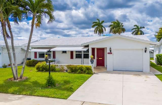 1005 SW 18th St photos photos