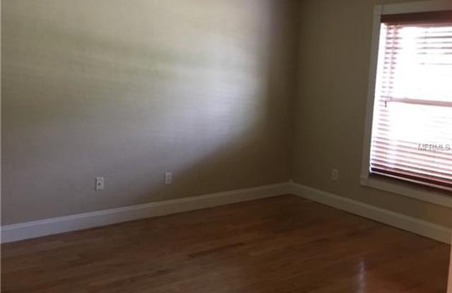 1262 ANGELINE AVENUE Gallery 3