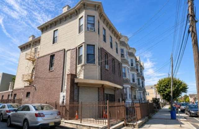 840 Mount Prospect Ave photos photos