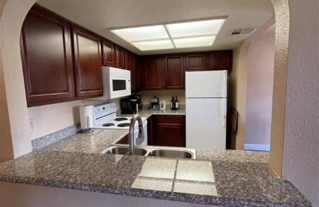 2011 Bluegill Way Gallery 3