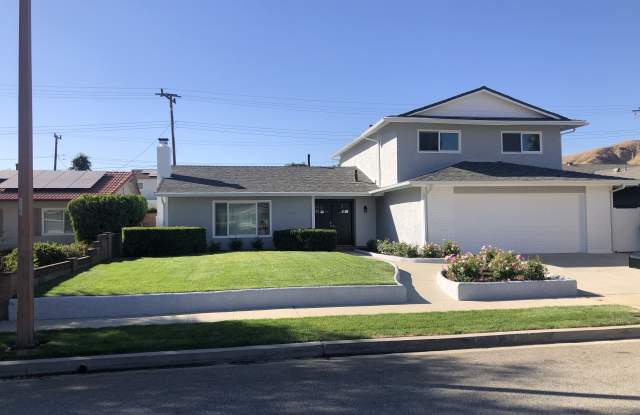 2171 Cheam Avenue photos photos