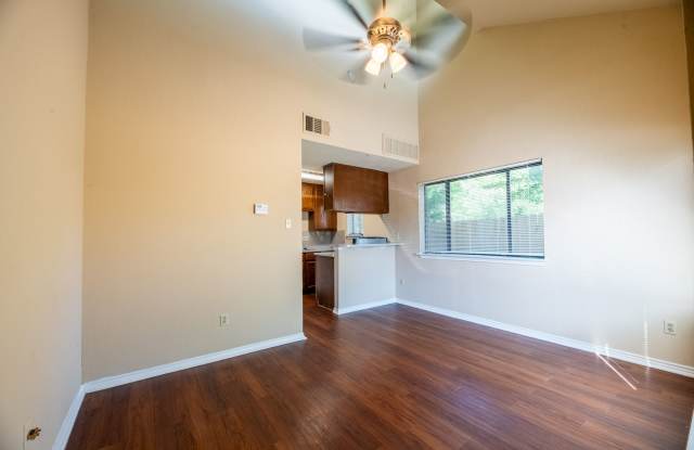 601 Nelray #10 photos photos