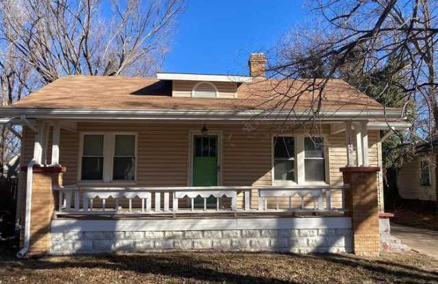 122 North Edwards - 122 North Edwards, Wichita, KS 67203