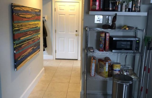 10 Harris - 10 Harris St, Boston, MA 02113