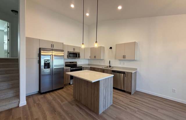 3 Bedroom 3 Bathroom Townhomes photos photos