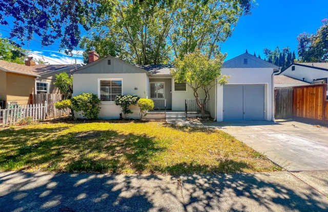 Absolutely Charming Two Bedroom Napa Home - 1719 F Street, Napa, CA 94559