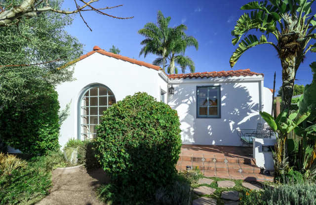 3-Bed + 2-Bath Home | Midtown Ventura | Unfurnished photos photos