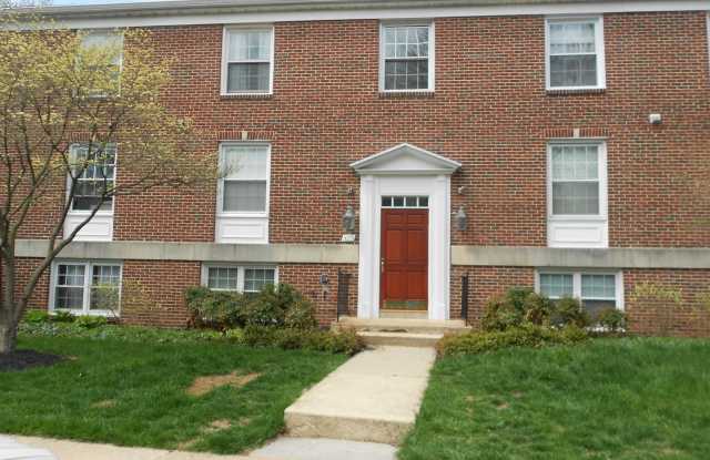 2025/2026 Loyola off-campus 2bd/2ba Homeland Southway Condo w/ CAC  more! - Available 8/9 - 325 Homeland Southway, Baltimore, MD 21212